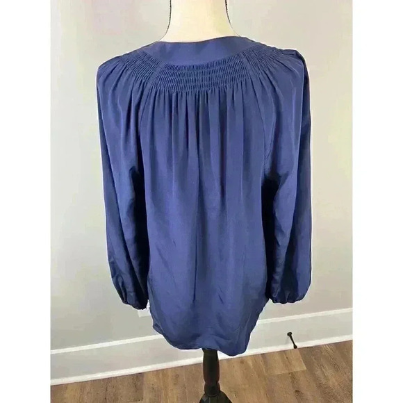Lilly Pulitzer Women's 100% Silk Blouse Navy Blue Long Sleeve Cinched Detail M - Picture 6 of 12